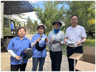 炎炎夏日送清涼  關心關愛暖人心
